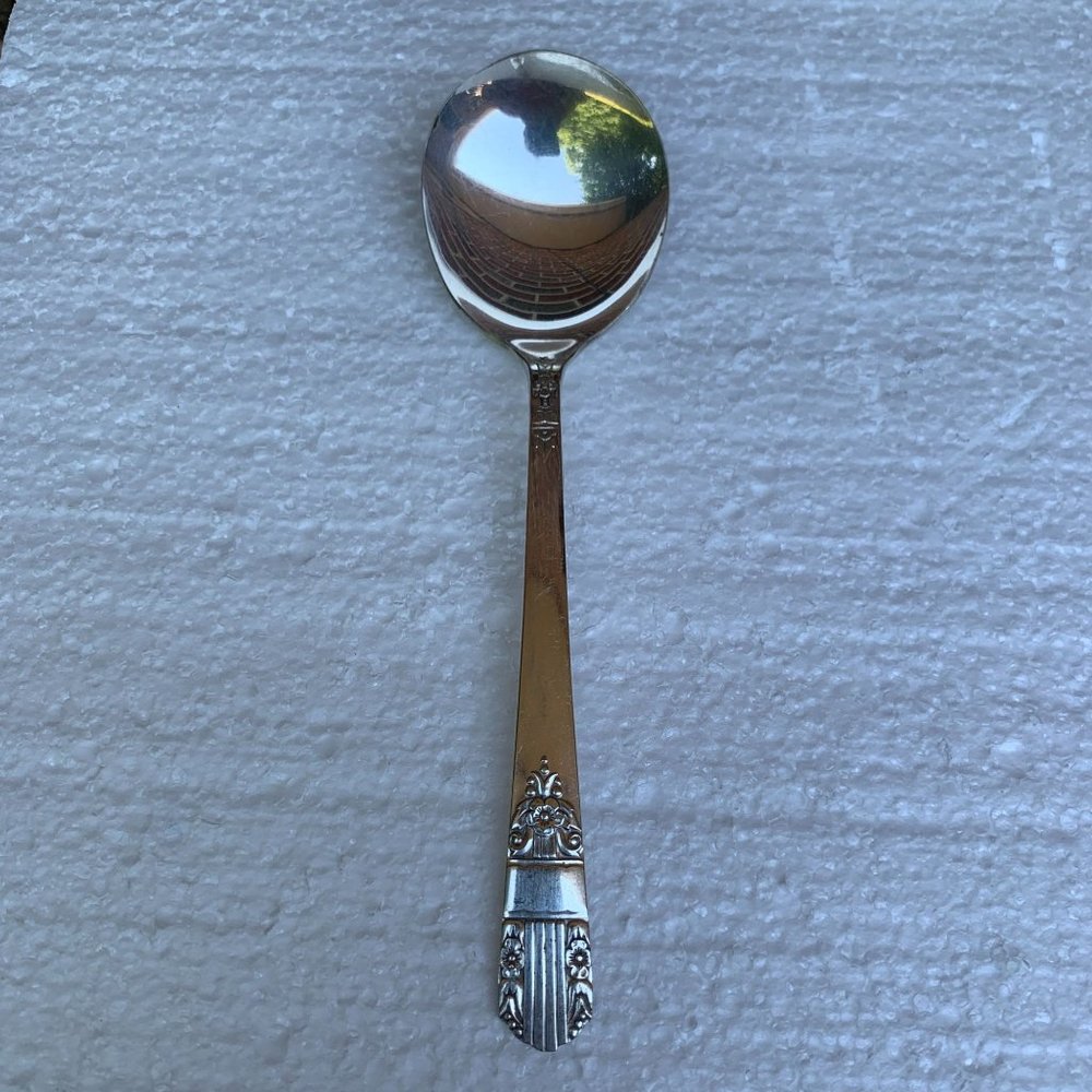 Wm. A. Rogers Oneida Ltd. Harmony Pattern Silver-Plate Teaspoon